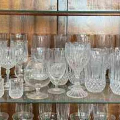 AAT016 Vintage Crystal Glassware