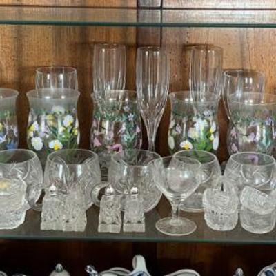 AAT017 Vintage Crystal & Glassware