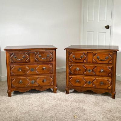 (2PC) PIERRE DEUX HENREDON NIGHTSTANDS | Pair of Pierre Duex French Country by Henredon night stands with 3 drawers and brass pulls. - l....