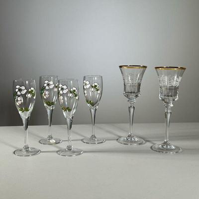 (6PC) PAINTED FRENCH GLASSES | Including 4 glasses, paint decorated with flowers (one with the label made in France), plus 2 taller...