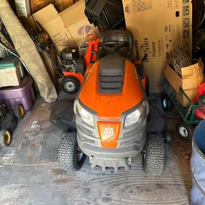 Husqvarna 22 hp 46 inch cut