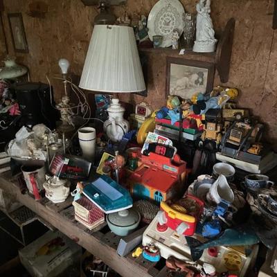 Estate sale photo