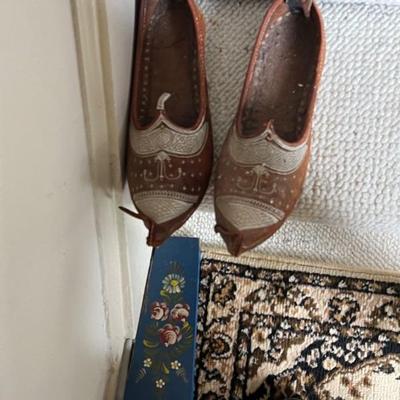Middle east Khussa wedding shoes 
