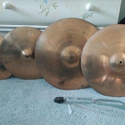 ZILDJIAN cymbals