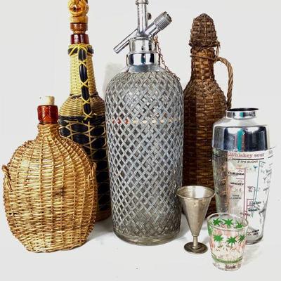 LIBE923 Vintage Art Deco Barware & More	1930's art Deco Sparklets seltzer bottle with metal mesh casing, made in Czechoslovakia - missing...