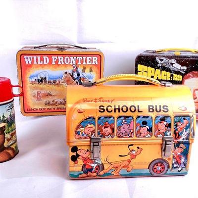 RIHI968 Retro Lunchboxes	Wild Frontier metal Lunchbox with Spinner Game manufactured by Ohio Art. Â Vintage 1975, Space:1999 metal...