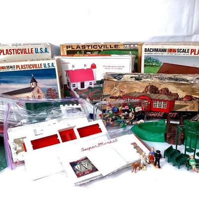 RIHI987 Vintage Bachman Plasticville USA Models	Large collection of plastic snap together plastic village by Bachman Bros. Inc.,...