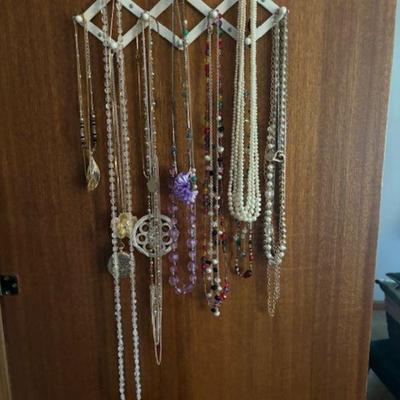 Costume Jewelry Necklaces
