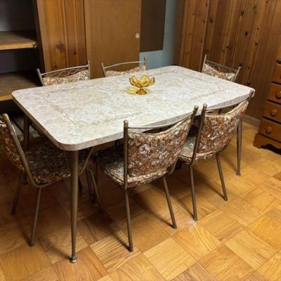 Mid 1960's Formica Top D.R. Table & 6-chairs.