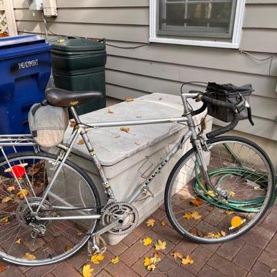 1977 Peugeot Road Bike Includes Front and Back Carrying Bags, Air Pump, Cable Lock and Two Keys, Tire Wrenches