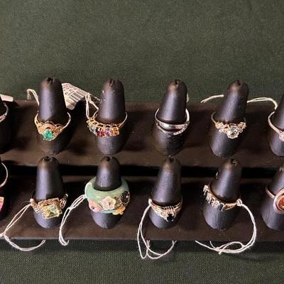 Gorgeous Diamond and gemstone rings. 
