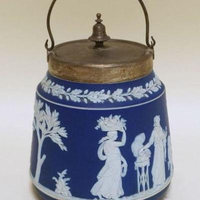 1020	WEDGWOOD JASPER BISCUIT JAR, APPROXIMATELY 8 IN HIGH
