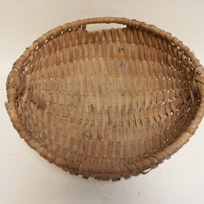 1106	 ANTIQUE SPLINT WOVEN BASKET, APPROXIMATELY 14 1/2 IN X 7 IN HIGH
