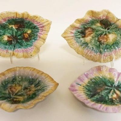 1217	MAJOLICA 2 PAIRS OF LEAF PLATES, LARGEST APPROXIMATELY 9 IN X 7 1/2 IN X 1 IN HIGH

