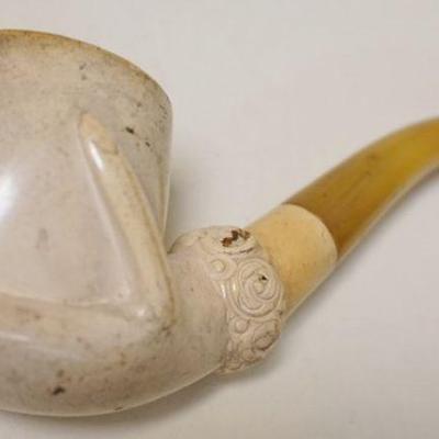 1135	ANTIQUE TOBACCO PIPE, HAND HOLDING PIPE BOWL, APPROXIMATELY 6 IN
