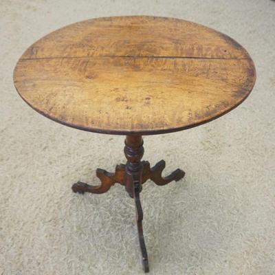1270	ANTIQUE BURLED WALNUT OVAL CANDLE STAND, APPROXIMATELY 20 IN X 24 IN X 29 IN HIGH
