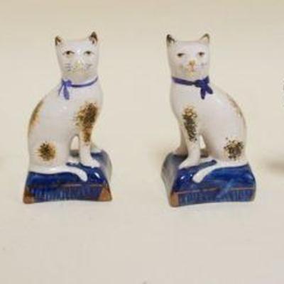 1211	GROUP OF COW CREAMERS & STAFFORDSHIRE CATS, TALLEST APPROXIMATELY 4 IN HIGH
