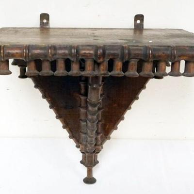 1134	FOLK ART SPOOL SHELF, SOME MISSING SPOOLS, APPROXIMATELY 18 IN X 12 IN X 16 IN HIGH
