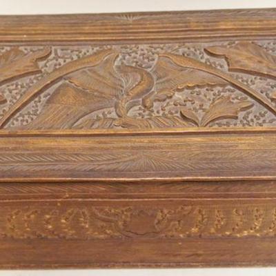 1197	CARVED WOOD DRESSER BOX W/HINGED LID, LOSS TO TOP EDGES, APPROXIMATELY 7 1/2 IN X 13 1/2 IN X 5 1/2 IN
