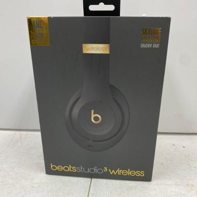 New Beats Studio3 Wireless Headphones