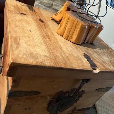 Solid wood side table/trunk