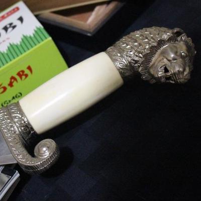 Sword handle