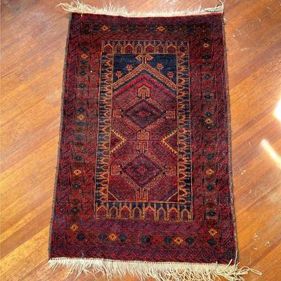 SMALL PATTERNED RUG | With geometric and architectural borders. - l. 51.5 x w. 34 in 