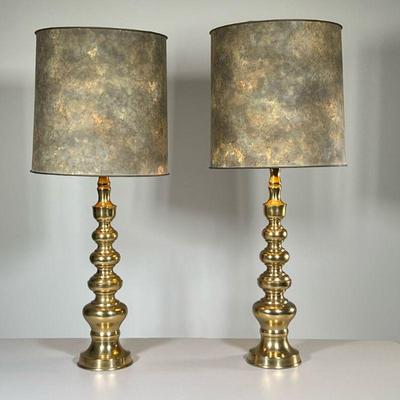(2PC) PAIR BULBOUS BRASS LAMPS | With two independent light bulbs. - h. 32 x dia. 12.5 in 
