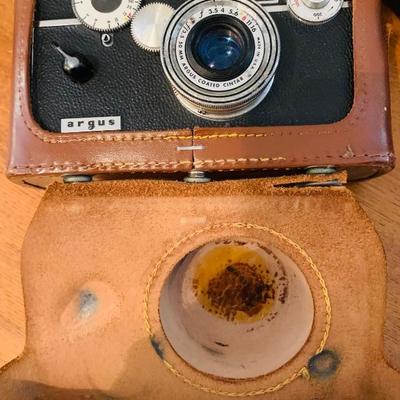 BRICK CAMERA