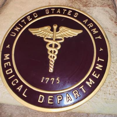 MEDICAL DOCTOR'S ARMY WALL PLAQUE