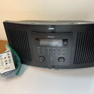 TEAC CD Receiver With Remote Control