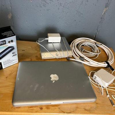 12" Macbook Pro & Computer Accessories
