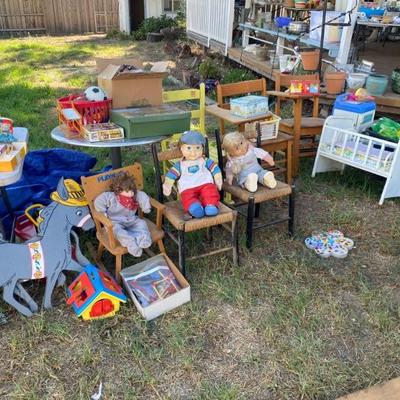 Estate sale photo