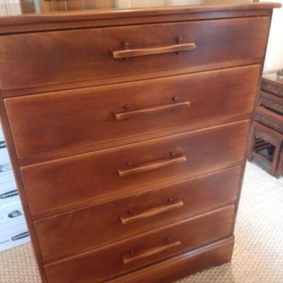 5 drawer chest of drawers $175.00