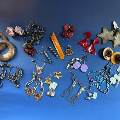 Vintage costume jewelry, many pieces from India, Africa, Mexico, as well as Native American and Alaskan pieces, tons of necklaces,...
