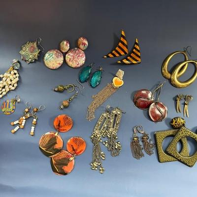 Vintage costume jewelry, many pieces from India, Africa, Mexico, as well as Native American and Alaskan pieces, tons of necklaces,...