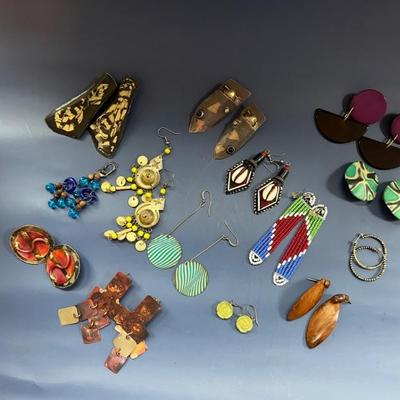 Vintage costume jewelry, many pieces from India, Africa, Mexico, as well as Native American and Alaskan pieces, tons of necklaces,...