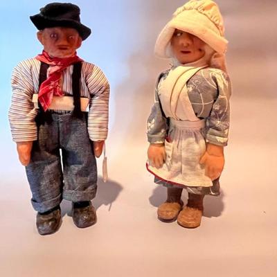 Vintage dolls, lots of vintage dolls, most are ethnic dolls depicting peoples and cultures from all over the world, most are in very good...