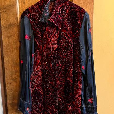 Loads of vintage clothes, mostly XS-M, lots of funky and unique pieces, many from Ulla Johnsonâ€™s Nadya brand which is handmade in Bali...