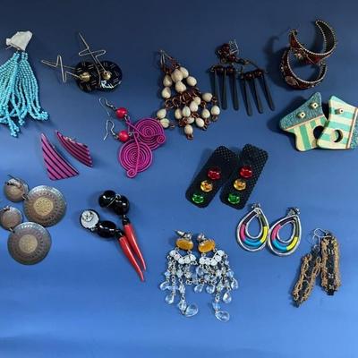 Vintage costume jewelry, many pieces from India, Africa, Mexico, as well as Native American and Alaskan pieces, tons of necklaces,...