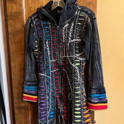 Loads of vintage clothes, mostly XS-M, lots of funky and unique pieces, many from Ulla Johnsonâ€™s Nadya brand which is handmade in Bali...