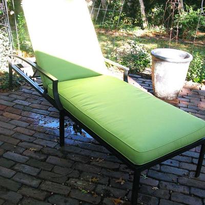 Matching 3pc Outdoor Furniture with Cushions
