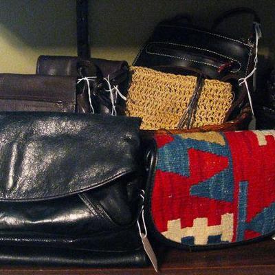 Handbags / Purses