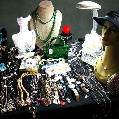 Fine Jewelry / Costume Jewelry