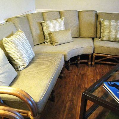 McGuire 5pc Wood Rattan Boho Corner Sectional. This is like new hardly if ever used