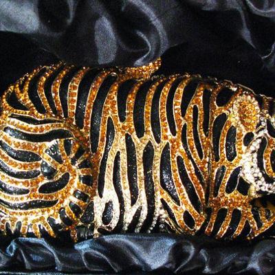 Swarovski Crystal Tiger Clutch Purse w/Chain
