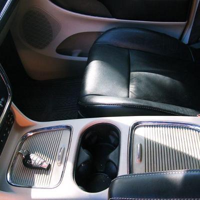 2012  Chrysler Town &Country Limited Minivan 4D / V6, 3.6 Liter /  FWD / `Mileage 78,617