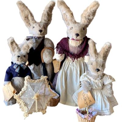 1980s Beaver Valley articulated Jackrabbit family, signed, numbered, 200pc limited editions, Large 32â€ to 24â€ sizing.