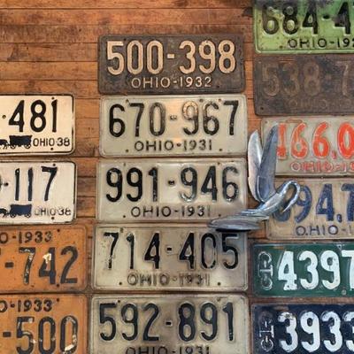 Antique to Vintage Ohio Automobile license plates & Swan radiator cap Hood emblem.