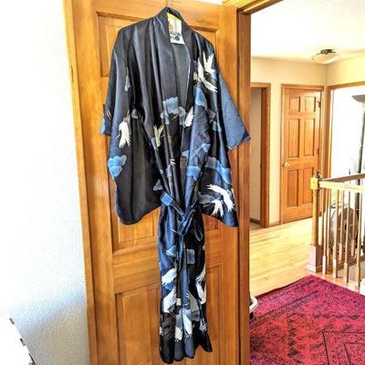 - Japanese Flying Crane and Clouds Belted Kimono Robe Size L